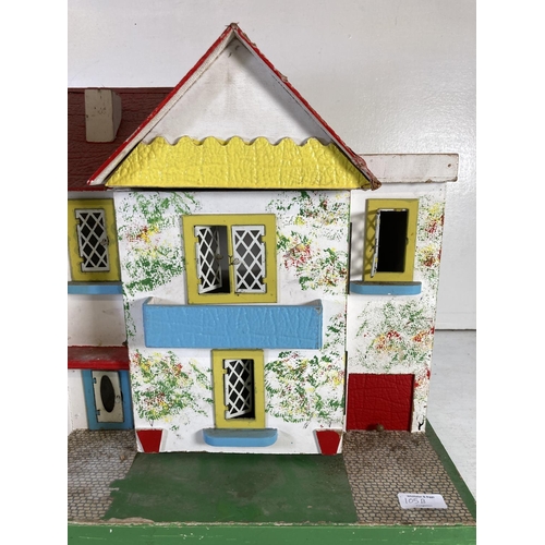 105B - A Conway Valley Series child's playhouse - approx. 40.5cm high x 61cm wide x 35.5cm deep