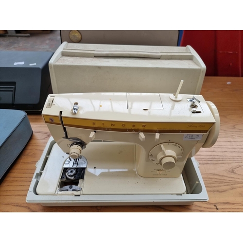 616D - A cased Singer Fashion Mate 360 electric sewing machine