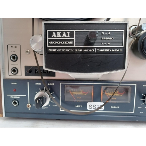 560 - An Akai 4000DS three head reel-to-reel tape recorder