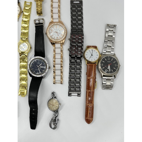 1152 - A collection of assorted men's and women's wristwatches to include Rotary, Ingersoll, Olivia, Timex ... 