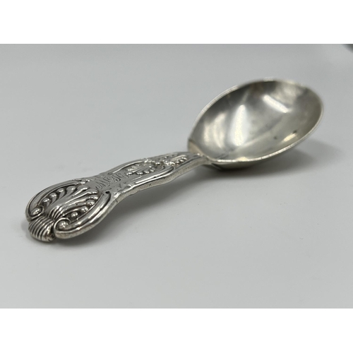 1216 - A Charles Boyton Victorian hallmarked London silver Kings pattern caddy spoon, dated 1853 - approx. ... 