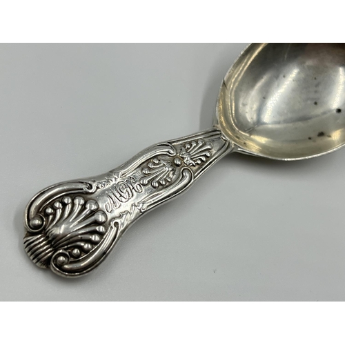 1216 - A Charles Boyton Victorian hallmarked London silver Kings pattern caddy spoon, dated 1853 - approx. ... 