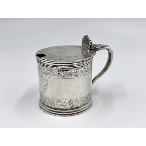 1221 - A Charles Stuart Harris Victorian hallmarked London silver mustard pot with blue glass liner, dated ... 