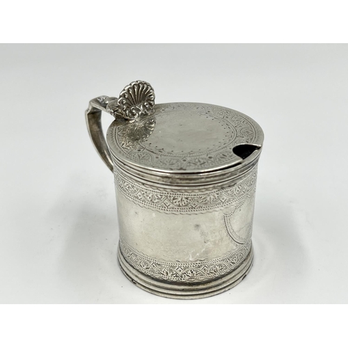 1221 - A Charles Stuart Harris Victorian hallmarked London silver mustard pot with blue glass liner, dated ... 