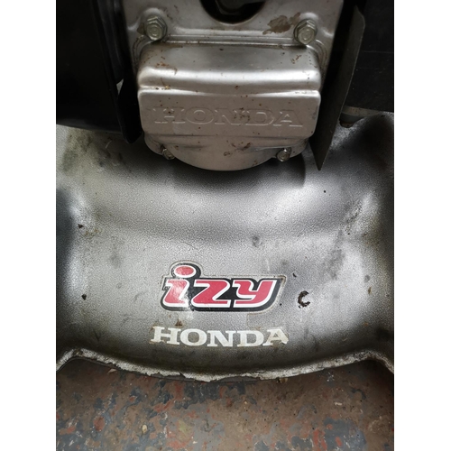 706 - A Honda IZY GCV 160 petrol lawnmower