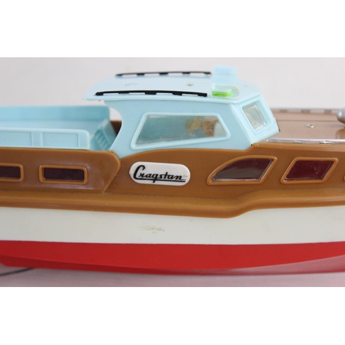 187 - A vintage boxed Cragstan battery operated inboard cabin cruiser