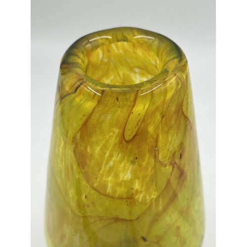 25 - A signed Mdina yellow studio glass vase - approx. 19.5cm high