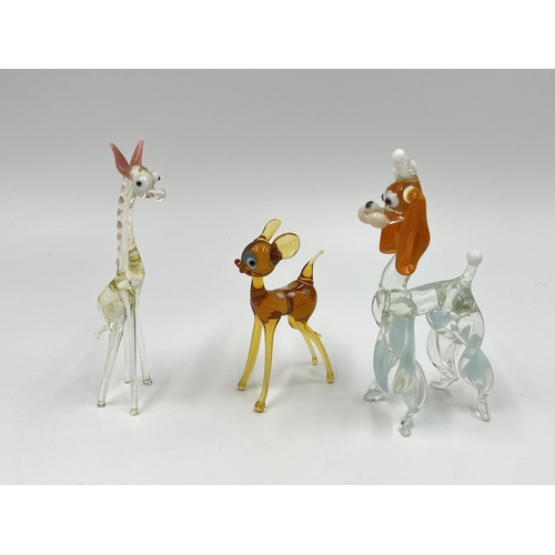 38 - Twelve studio glass animal figurines and ornaments to include Wedgwood style bird paperweight, Muran... 