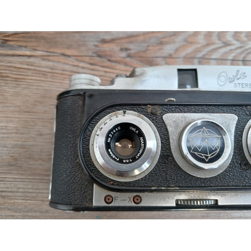 514 - A cased late 1950s Japanese Owla Stereo 35mm stereo camera fitted with Owla anastigmat f=35mm 1:3.5 ... 