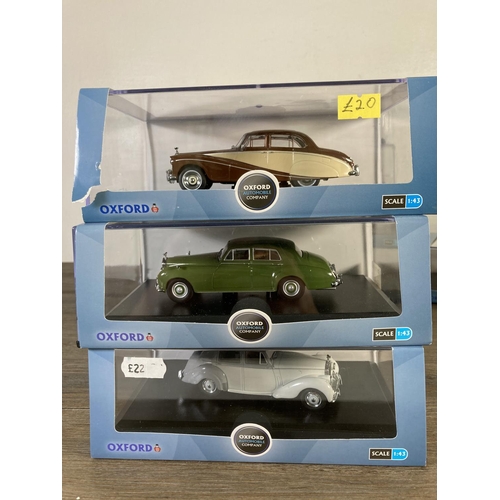 154 - Thirteen boxed Oxford Rolls Royce diecast model vehicles