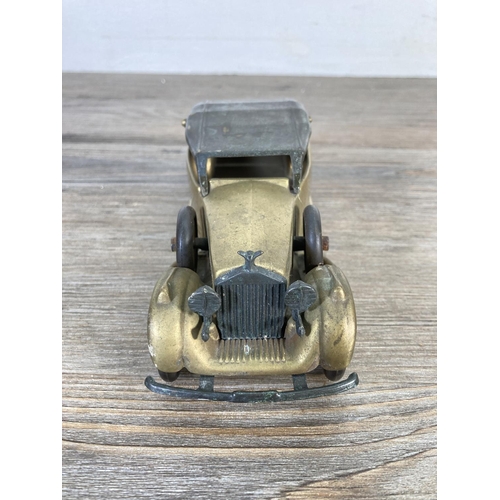 158 - A FAL 1939 Rolls Royce Phantom III brass model vehicle - approx. 6cm high x 7cm wide x 19cm deep