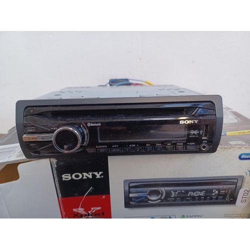 550 - Two car stereos, one boxed Sony MEX-BT3800U Bluetooth and one Ford Audio Systems