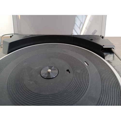 558 - A Technics SL-J110R two speed automatic turntable