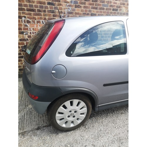 656A - A 2003 Vauxhall Corsa Active 1L three door hatchback