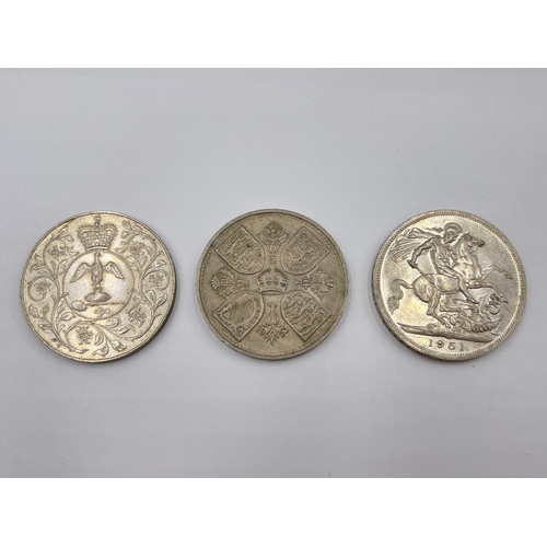 1254 - A large collection of British commemorative coins to include 25 pence, five shillings and five pound... 