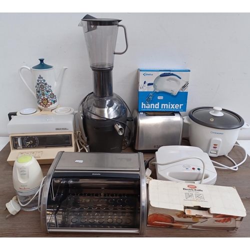 645 - A large collection of kitchen and electric items to include Brabantia bread bin, Russell Hobbs brush... 