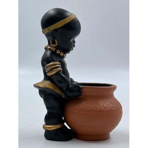 23 - A Bossons African group three piece ceramic figurine set comprising Father, Mother and Boy - father ... 