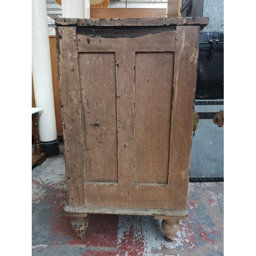 363 - A Victorian pine chest of drawers - approx. 82cm high x 60cm wide x 47cm deep