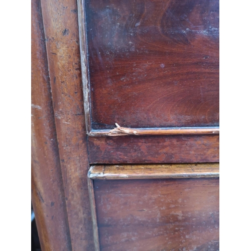 366 - A Victorian mahogany chest of two short over three long drawers with upper secret drawer - approx. 1... 