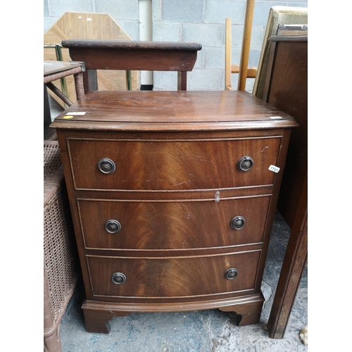 462 - A Bevan Funnell Reprodux mahogany bow front chest of three drawers - approx. 67cm high x 53cm wide x... 