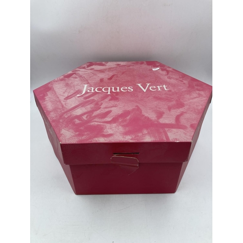 285 - A boxed Jacques Vert 100% natural fibre women's hat