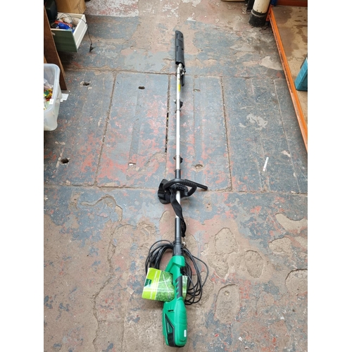 619 - A Gardenline electric pole hedge trimmer