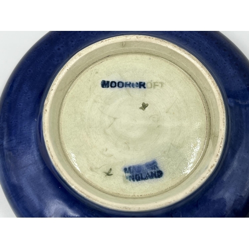 30 - A Moorcroft Pottery Anemone pattern circular dish - approx. 11cm