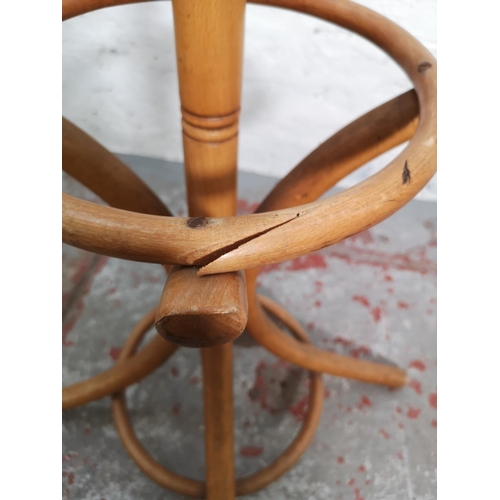 287 - A Thonet style bentwood coat stand - approx. 187cm high