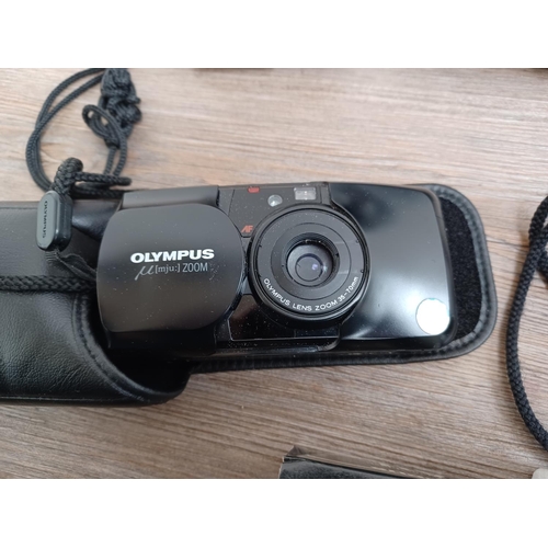 440 - Eight Olympus items to include cased µ[mju:]-1 35mm compact camera, cased µ[mju:] Zoom 35mm compact ... 