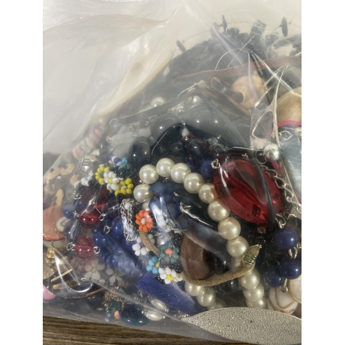 104 - Approx. 4.5kg of costume jewellery