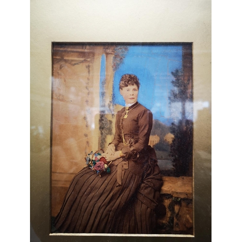 422 - A Victorian gilt framed photograph - approx. 41cm x 34cm wide