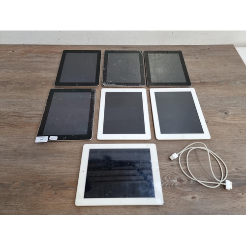 586 - Seven Apple A1395 iPad tablets