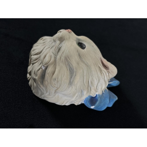 207 - Two Bossons Persian miniature chalkware cat head figurines comprising White and Black