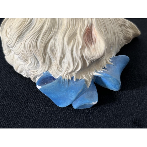 207 - Two Bossons Persian miniature chalkware cat head figurines comprising White and Black