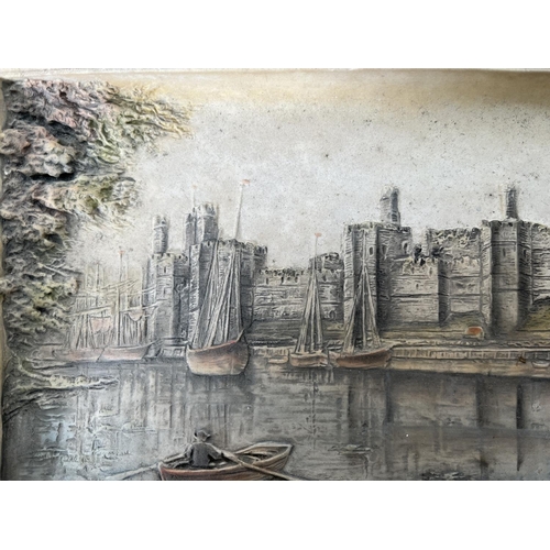 233 - A Bossons Ivorex Caernarvon Castle sample chalkware wall plaque