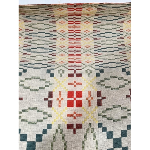 1015A - A traditional Welsh double sided geometric design blanket - approx. 220cm x 220cm