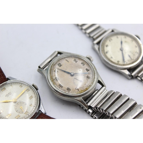 2176 - Three vintage mechanical wristwatches, one Everite, one Rector and one Revel