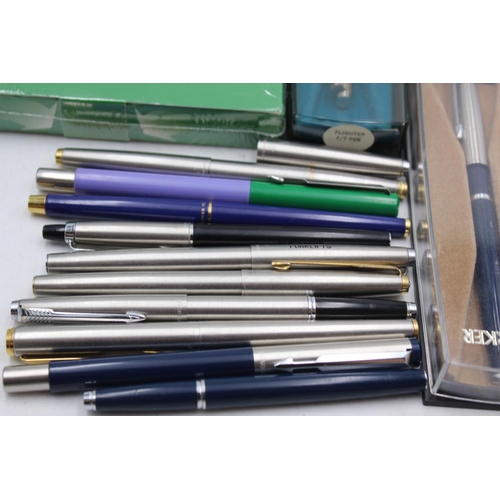 2264 - Fourteen assorted Parker rollerball/felt pens