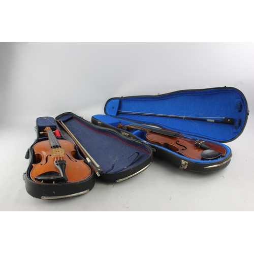 837 - Two cased vintage violins, one being Andreas Zeller