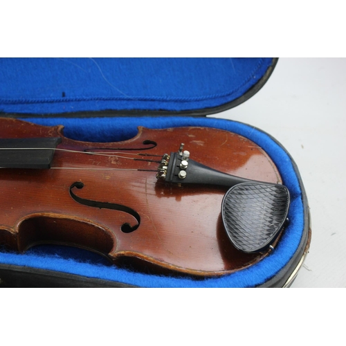 837 - Two cased vintage violins, one being Andreas Zeller