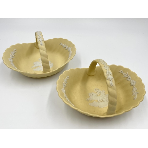 307 - A pair of Wedgwood primrose yellow Jasperware handled baskets - approx. 15cm x 10cm