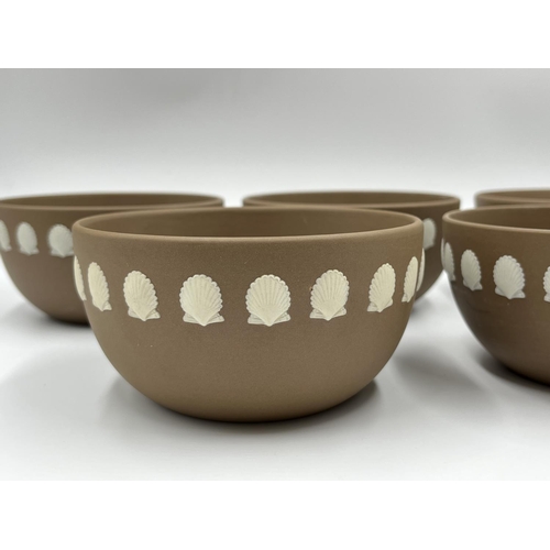 314 - Five Wedgwood shell design Taupe Jasperware bowls - approx. 12cm diameter