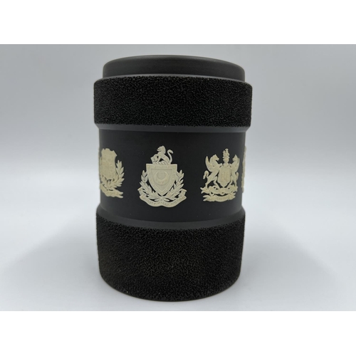 319 - A Wedgwood black Jasperware tobacco jar - approx. 12cm high