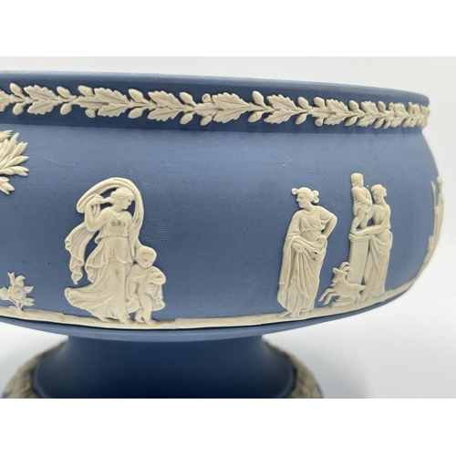 324 - A Wedgwood pale blue Jasperware pedestal bowl - approx. 13cm high x 20cm diameter