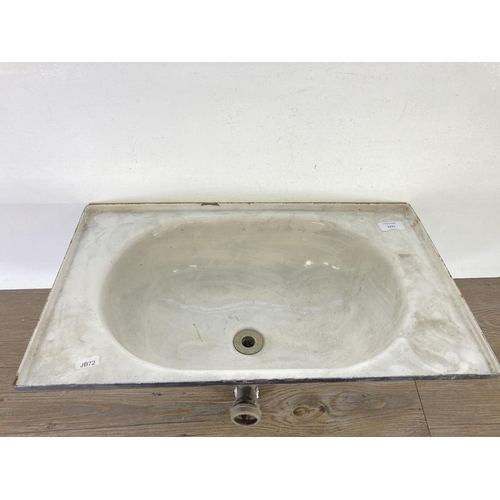 449 - A vintage white enamel sink - approx. 52cm wide x 32cm deep