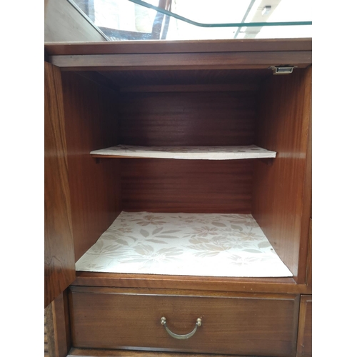 29 - A mid 20th century Wrighton walnut sideboard - approx. 95cm high x 138cm wide x 45cm deep