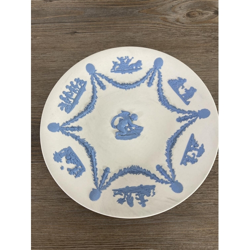 349 - Six pieces of Wedgwood pale blue on white and sage green on white Jasperware to include 20cm bowl et... 