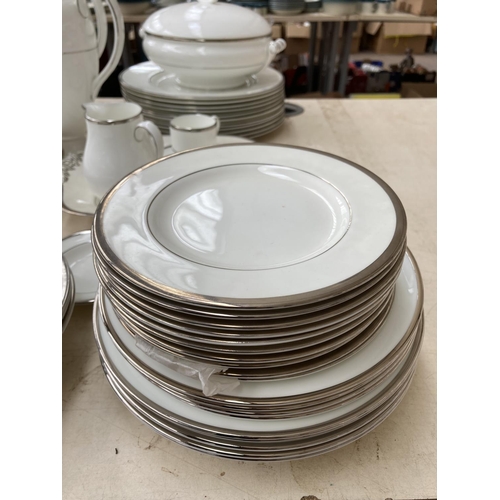 356 - A large collection of Wedgwood Carlyn, Formal Platinum and Silver Ernine bone china