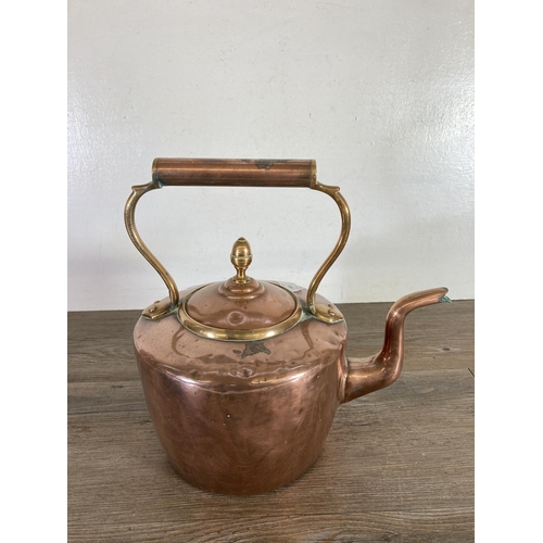 438 - A Victorian copper kettle with acorn finial - approx. 29cm high