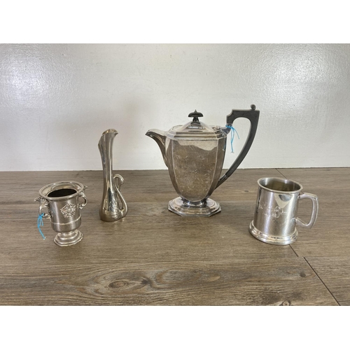 443 - A collection of metalware to include EPNS coffee pot, brass and enamel circular bowl, brass saucepan... 